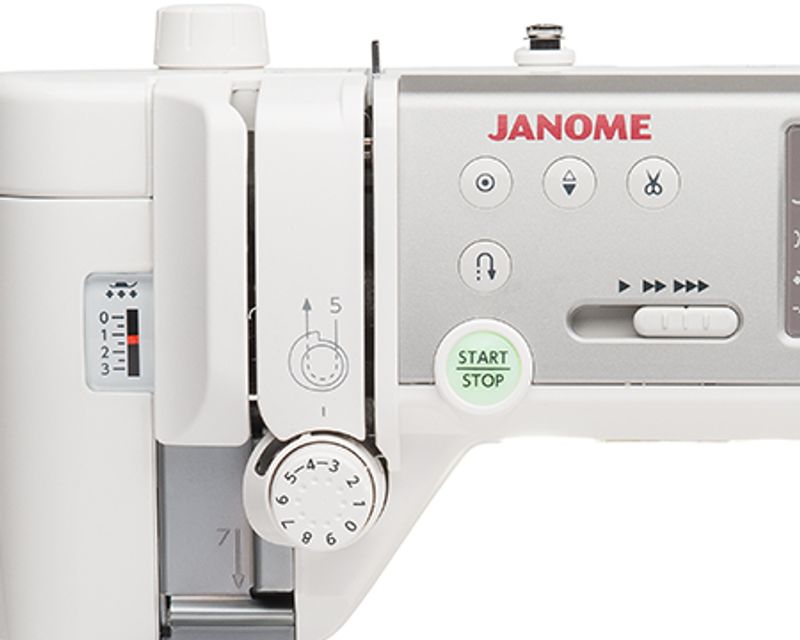  Janome Memory Craft 6700P