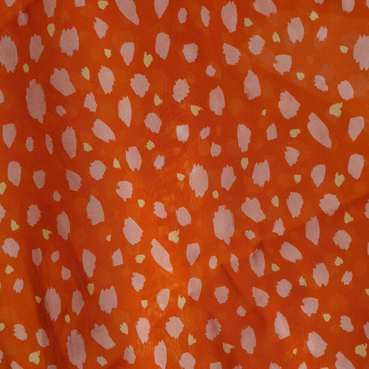 NYHET! Viskose georgette, dots rød
